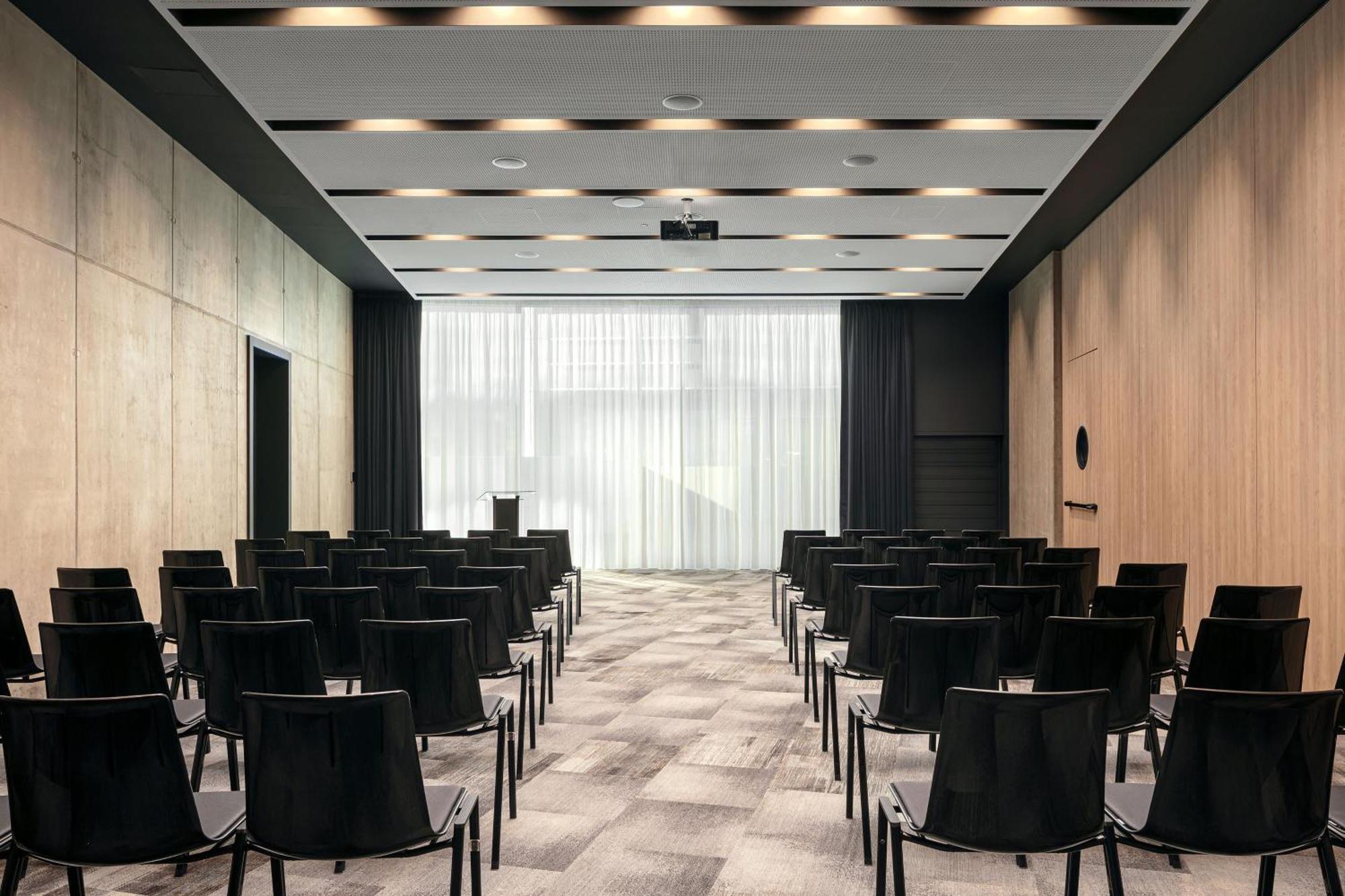 Stages Hotel Prague, A Tribute Portfolio Hotel Exterior photo